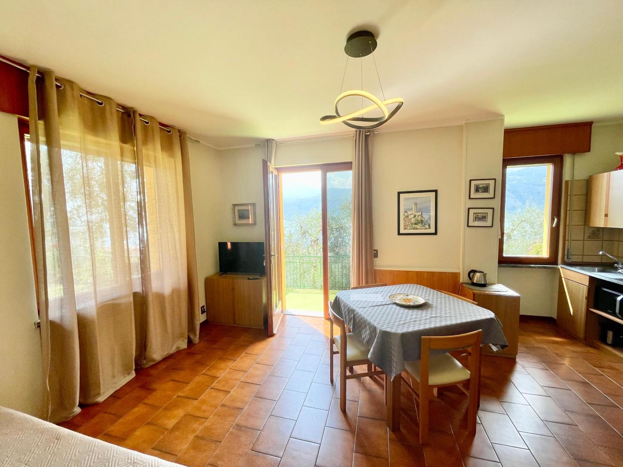 Casa Rosa Apartments Malcesine Eksteriør bilde